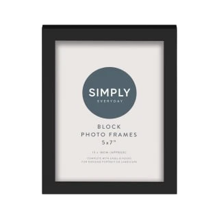 Simply Everyday 5 X 7" Block Frames 3pk - Black - Image 3