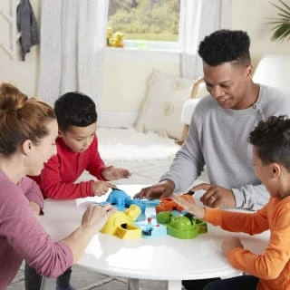 Hasbro Hungry Hungry Hippos - Image 4