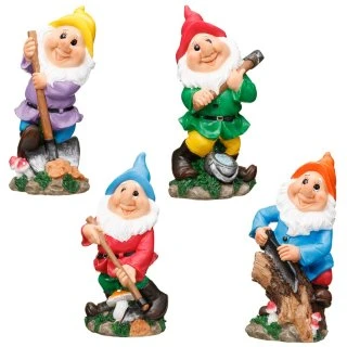 B&M Garden Gnome With Hoe - Image 2