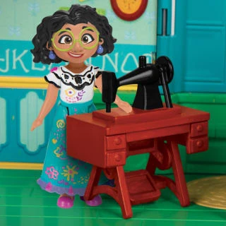 Disney Encanto Mirabel's Room - Image 7
