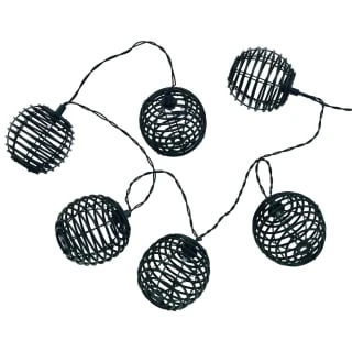 B&M 20 Solar Powered Black Rattan Effect String Lights - Image 2