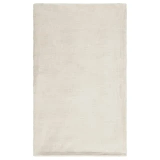 Large Cream Fleece Throw - Image 3