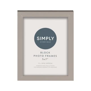 Simply Everyday 5 X 7" Block Frames 3pk - Grey - Image 3