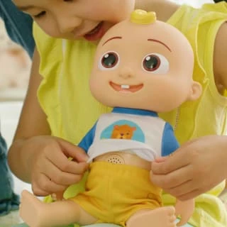 CoComelon Deluxe Interactive JJ Doll - Image 13