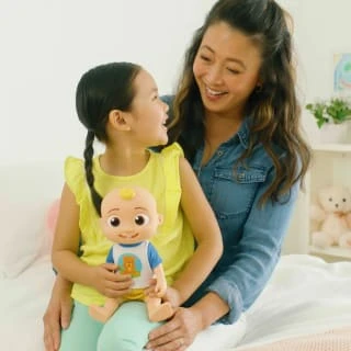 CoComelon Deluxe Interactive JJ Doll - Image 12