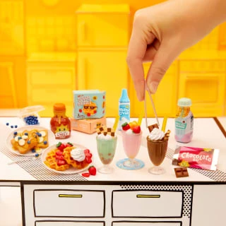 B&M Food Diner Miniverse - Assorted - Image 13